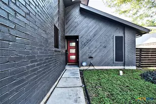 937 Sundance St, New Braunfels, TX 78130 - Photo 3