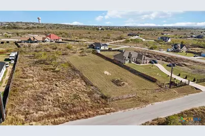 154 Burrobrush Street, Niederwald, TX 78640 - Photo 3