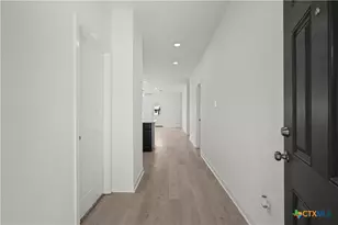 1916 Meridian Loop, Temple, TX 76504 - Photo 5