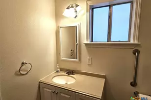 105 Santa Clara St, Cibolo, TX 78108 - Photo 7