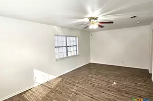 105 Santa Clara St, Cibolo, TX 78108 - Photo 21