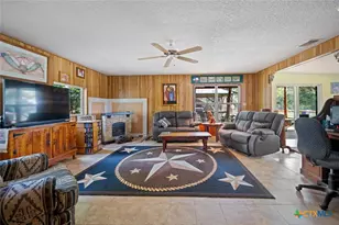 190 Turnaround Rd, Seguin, TX 78155 - Photo 15