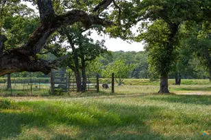 190 Turnaround Rd, Seguin, TX 78155 - Photo 3