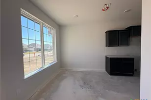 1218 Dowdy Dr, Belton, TX 76513 - Photo 5