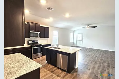 181 Harley Hay, Cibolo, TX 78108 - Photo 3