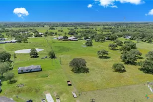 2796 Benbow Rd, Inez, TX 77968 - Photo 39