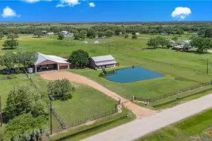 2796 Benbow Rd, Inez, TX 77968 - Photo 3