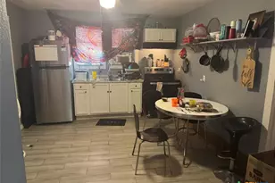 145 N Kowald Ln, New Braunfels, TX 78130 - Photo 5