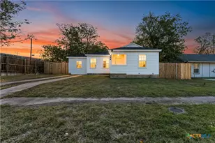808 Carter St, Killeen, TX 76541 - Photo 1