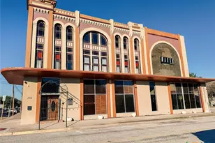 202 E Forrest St, Victoria, TX 77901 - Photo 1