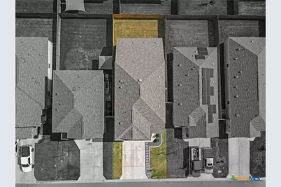 141 Rowdy Yates Way, Jarrell, TX 76537 - Photo 29