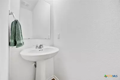 141 Rowdy Yates Way, Jarrell, TX 76537 - Photo 23