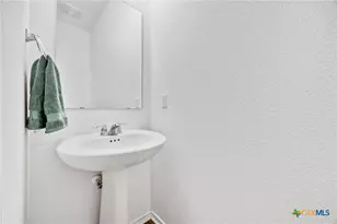 141 Rowdy Yates Wy, Jarrell, TX 76537 - Photo 23