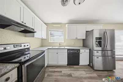 3300 Lake Travis Avenue, Killeen, TX 76543 - Photo 11