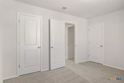 12811 Village Spun Plaza, Buda, TX 78610 - Photo 13