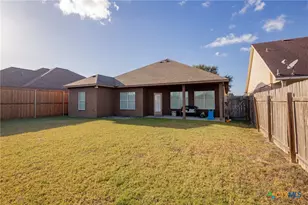 711 Mason Cir, Victoria, TX 77904 - Photo 23