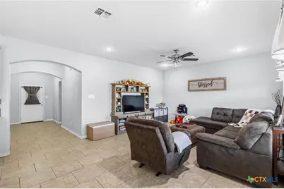 711 Mason Circle, Victoria, TX 77904 - Photo 5