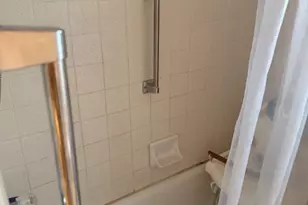 910 E Ave I, Lampasas, TX 76550 - Photo 23