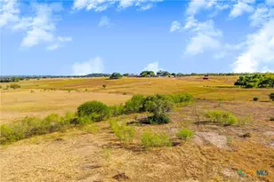 332 - 1 Fm 2438, Seguin, TX 78155 - Photo 17