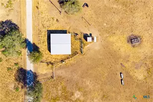 332 - 1 Fm 2438, Seguin, TX 78155 - Photo 13