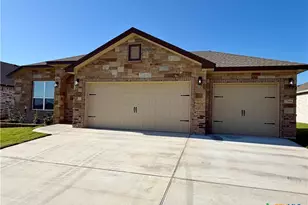 2566 Settlers Oak Dr, Belton, TX 76513 - Photo 3