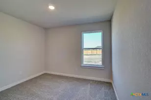 11108 Prairie Lndg, Converse, TX 78109 - Photo 13