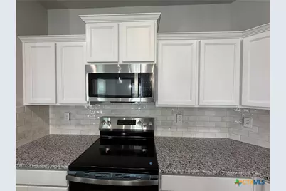 2570 Settlers Oak Drive, Belton, TX 76513 - Photo 11
