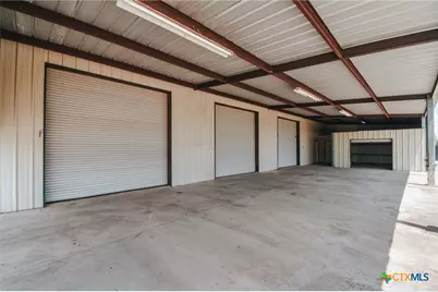 194 Panorama Lane, Victoria, TX 77905 - Photo 47