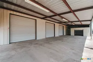 194 Panorama Ln, Victoria, TX 77905 - Photo 47