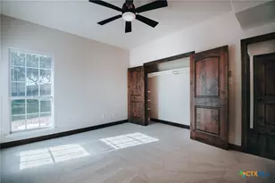 194 Panorama Ln, Victoria, TX 77905 - Photo 19