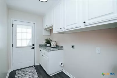 194 Panorama Lane, Victoria, TX 77905 - Photo 25