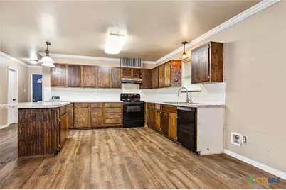 325 Branson Lane, Gatesville, TX 76528 - Photo 11