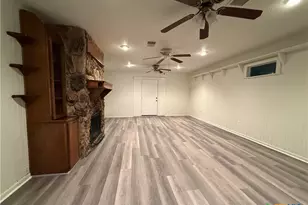 2221 McPherson Dr, Port Lavaca, TX 77979 - Photo 3