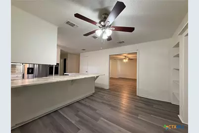 2221 McPherson Drive, Port Lavaca, TX 77979 - Photo 15