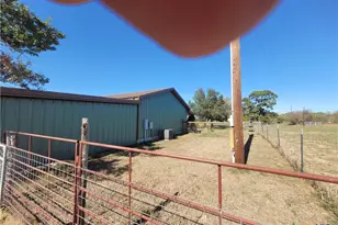 226 Fm 1107, Stockdale, TX 78160 - Photo 33