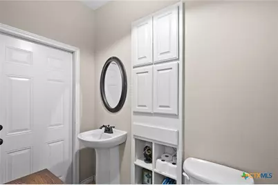 80 Hunters Way, Victoria, TX 77904 - Photo 33