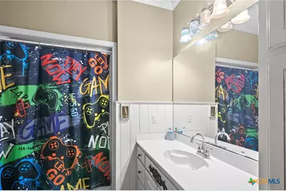 80 Hunters Way, Victoria, TX 77904 - Photo 27