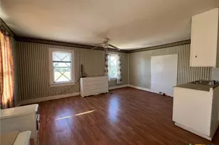 909 Power St, Refugio, TX 78377 - Photo 47