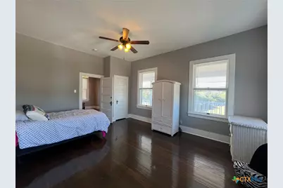 909 Power Street, Refugio, TX 78377 - Photo 11