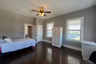 909 Power St, Refugio, TX 78377 - Photo 11