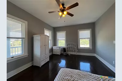 909 Power Street, Refugio, TX 78377 - Photo 23