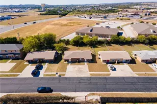 3327 Chisholm Trail, Killeen, TX 76542 - Photo 3