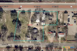 102 E Main St, Gatesville, TX 76528 - Photo 1