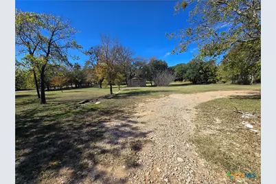 102 E Main Street, Gatesville, TX 76528 - Photo 9