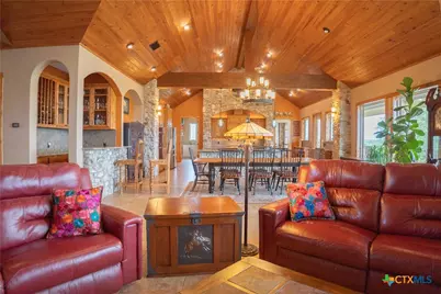 2810 Bridlewood Ranches Drive, San Marcos, TX 78666 - Photo 11