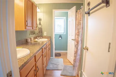 2810 Bridlewood Ranches Drive, San Marcos, TX 78666 - Photo 39