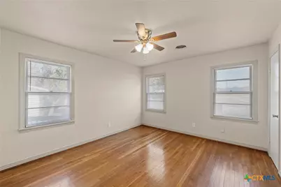 1612 S 49th Street, Temple, TX 76504 - Photo 15