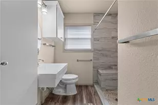 1612 S 49th St, Temple, TX 76504 - Photo 13