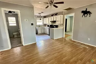 399 Scenic Terrace Dr, Canyon Lake, TX 78133 - Photo 9