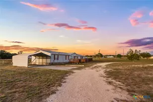 3081 Cross Trail Rd, San Antonio, TX 78264 - Photo 3